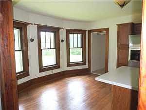 3rd image of 81 Chandler Ave