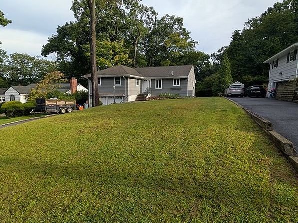 97 Abbey Ct