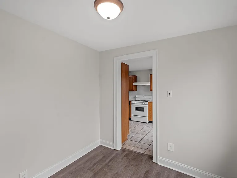 38 Beltzhoover Ave — Photo 18