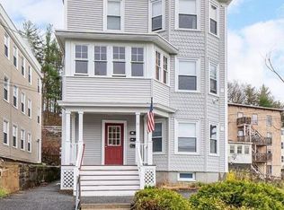 21 Read St APT 3, Fitchburg, MA 01420