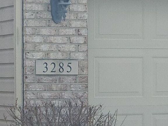 4th image of 3285 Lakestream Dr