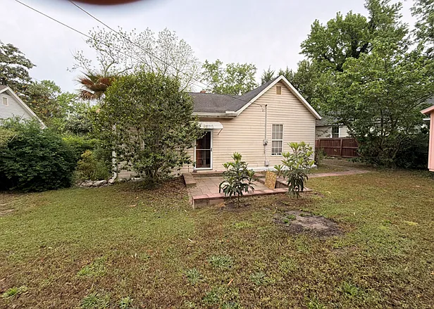 424 Florida St — Photo 4