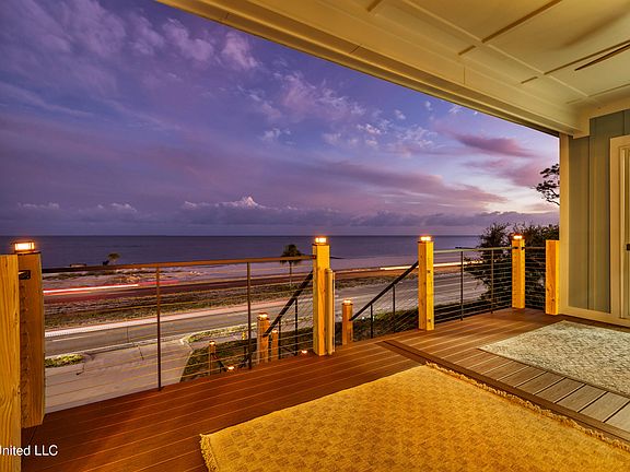 3rd image of 790 Beach Blvd