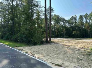 407 Landing Cir, Kingsland, GA 31548
