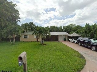 4260 Pearl Harbor Dr, Naples, FL 34112