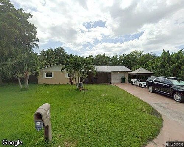 4260 Pearl Harbor Dr - Property Image