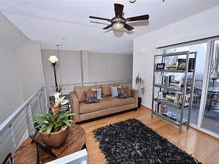 1642 7th Ave #527 — Photo 8