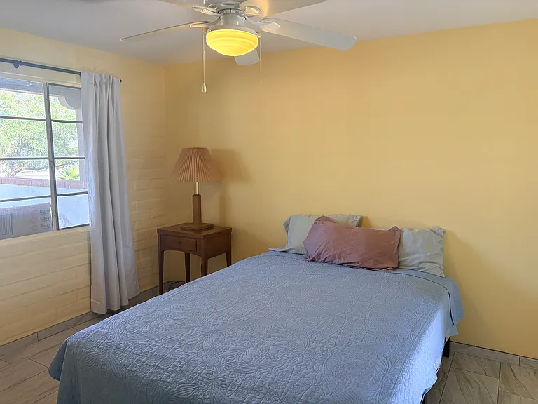 484 S La Canada Dr #B — Photo 6