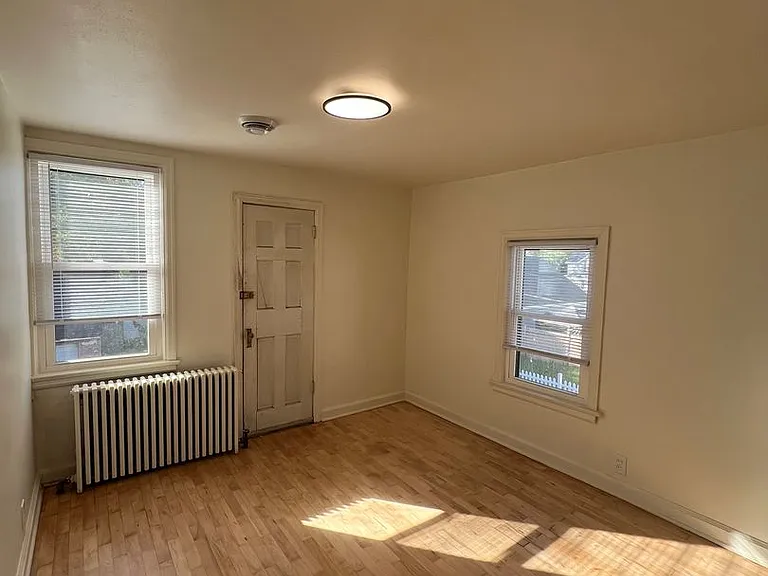 1511 Oregon St — Photo 14