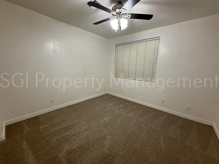 942 S Ash Ave #108 — Photo 25