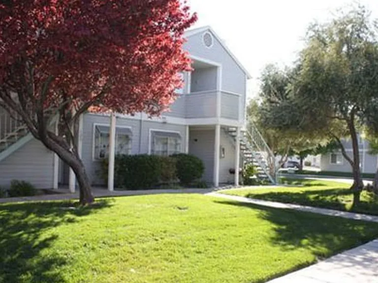 1858 Dwarf Star Dr — Photo 1