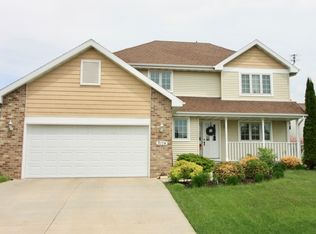 3124 Bookham Dr, Sun Prairie, WI 53590