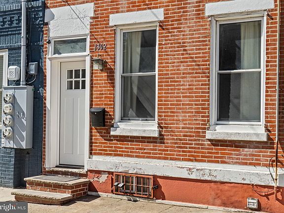2nd image of 1302 N Lawrence St