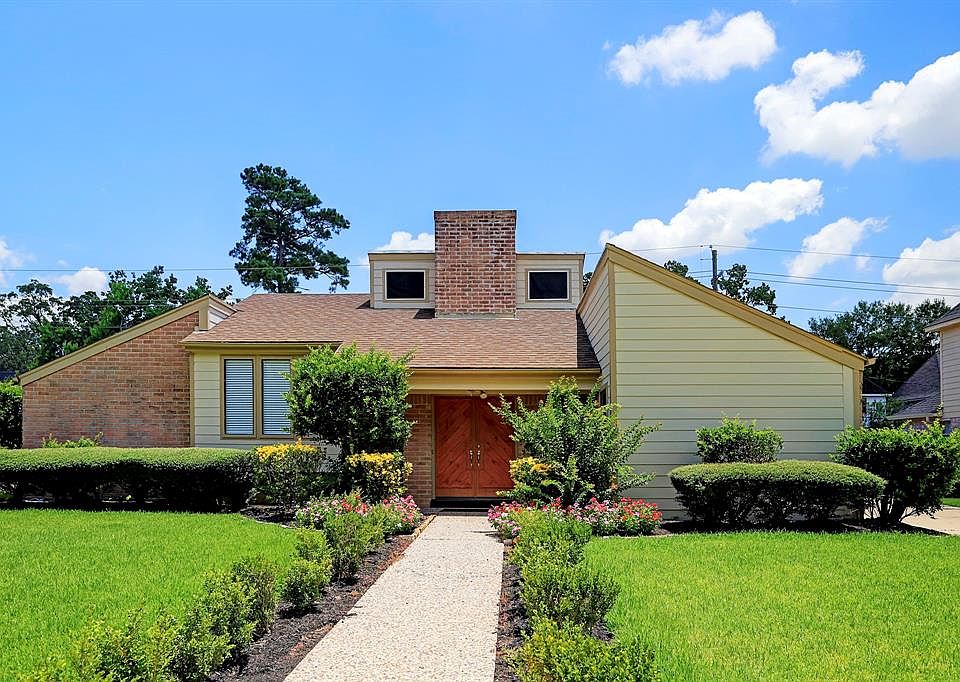 1st image of 3227 Aspen Bend Dr