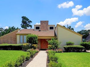 3227 Aspen Bend Dr, Houston, TX 77068