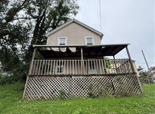 2 Bell Ave, Washington, PA 15301