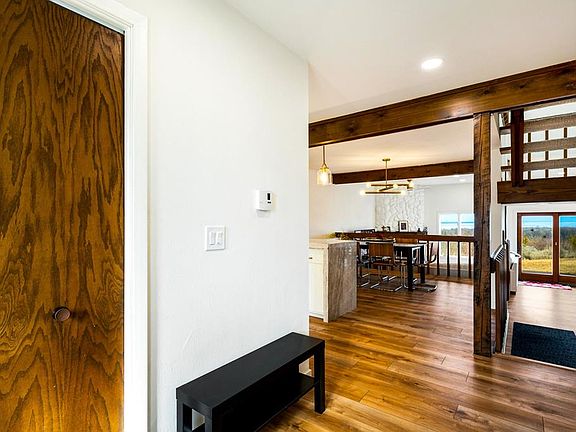 5th image of 7544 Bluff Pass Unit 2-1