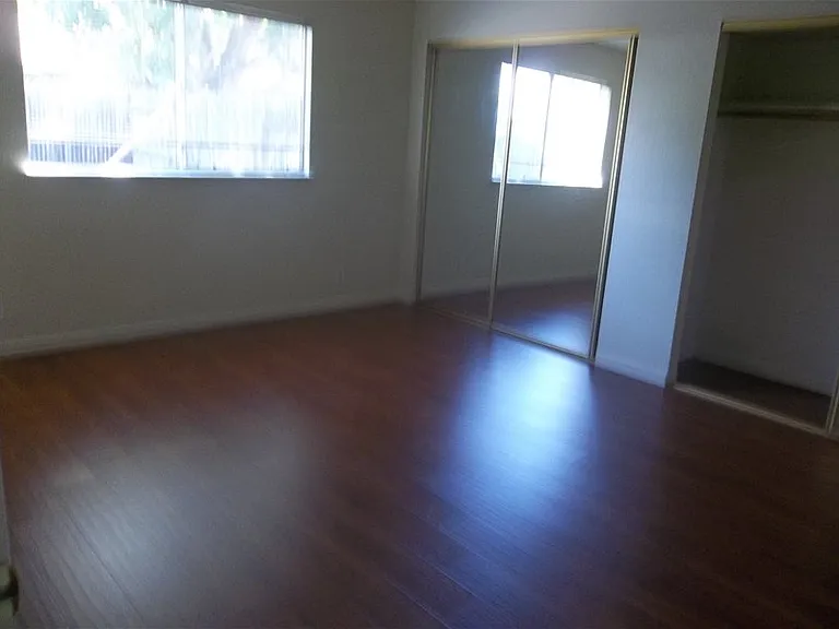 954 Crisp Dr — Photo 6