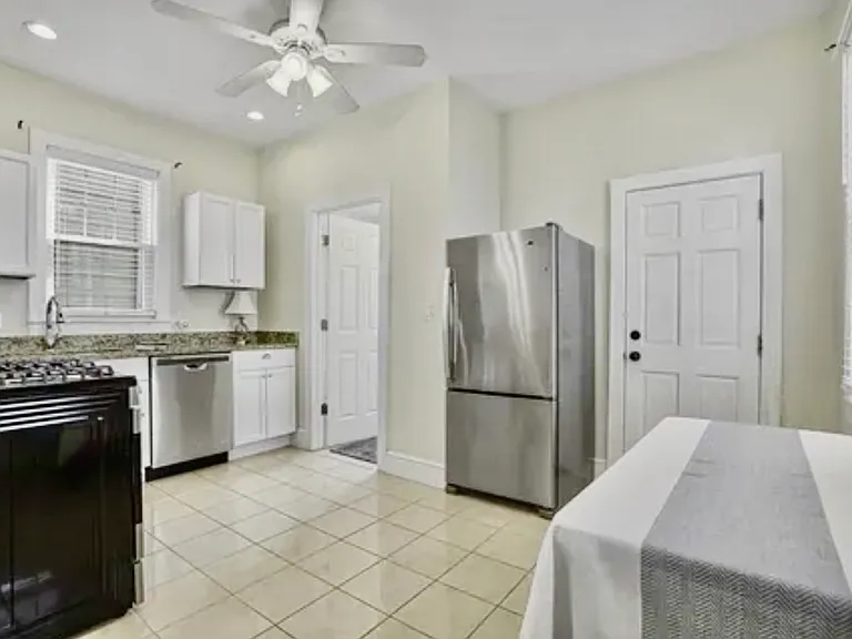 163 Coleridge St #1 — Photo 7