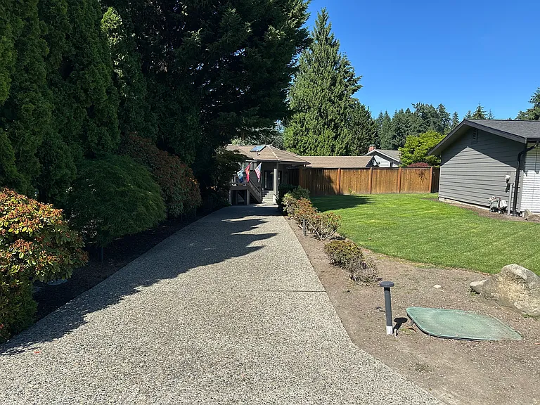 9418 Valhalla Way #B — Photo 19