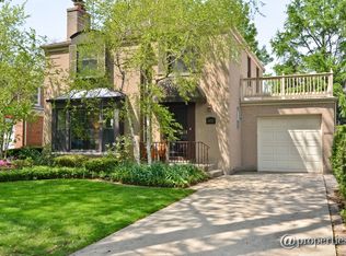 6830 N Loleta Ave, Chicago, IL