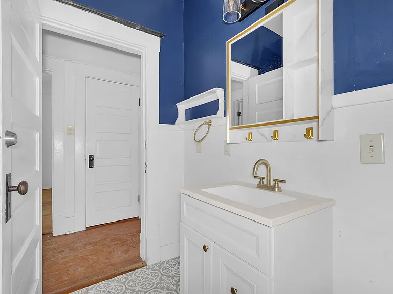 2234 Whitaker St — Photo 24