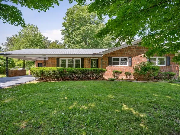 549 NE Grandview Dr, Cookeville, TN 38506