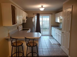 48 Stowe Rd, Mary Esther, FL 32569