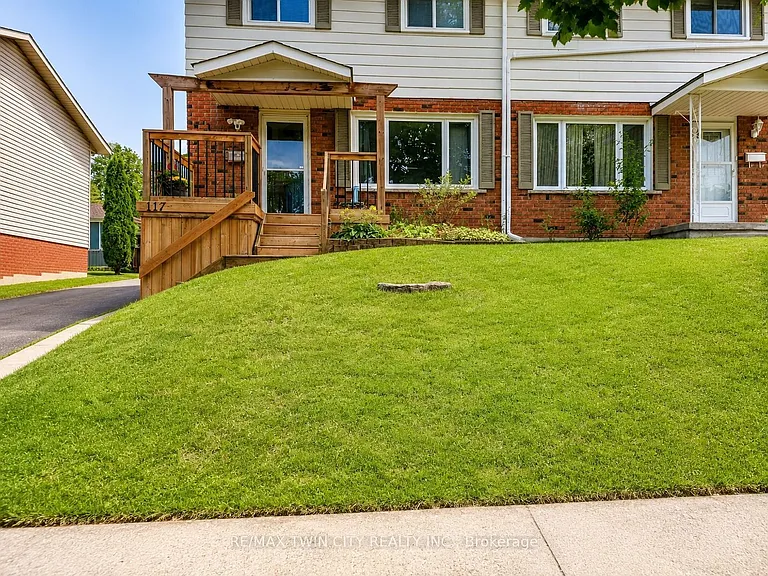 117 Markwood Dr #1 — Photo 2