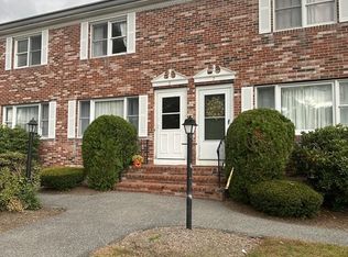 5 Robins St UNIT 5, East Bridgewater, MA 02333