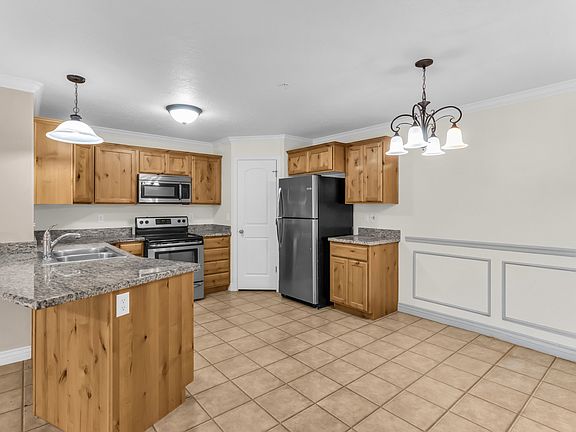 4th image of 378 S 2150 W APT 101