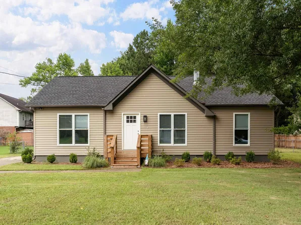 920 Oak Blvd, Moody, AL 35004