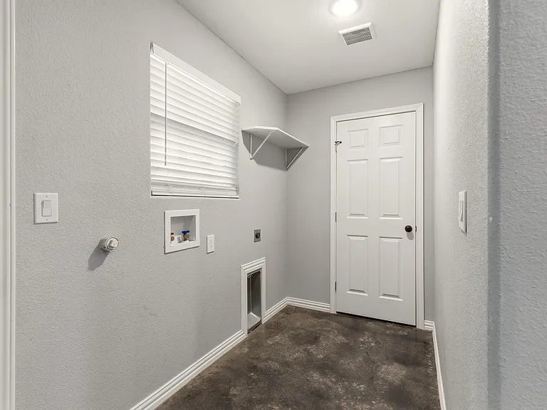 933 Rice St — Photo 12