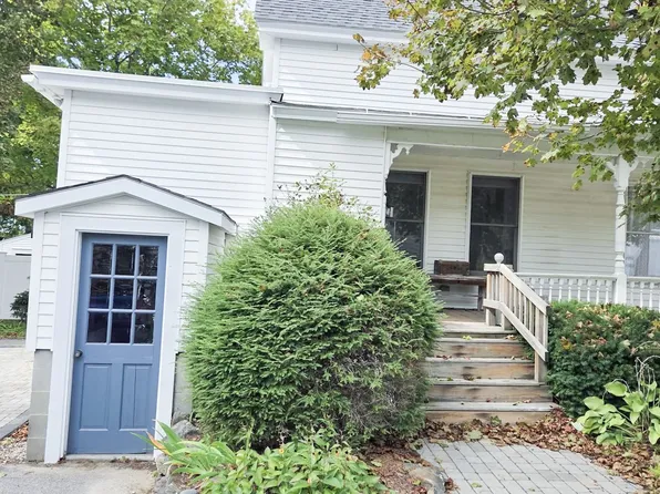 195 S Main St, Rochester, NH 03867
