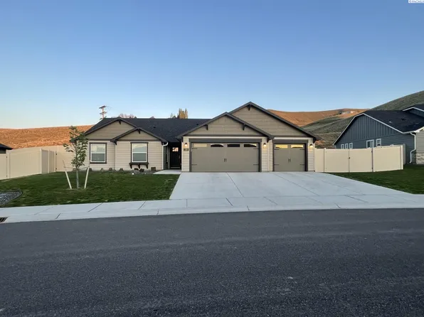 230 Ladera St, Prosser, WA 99350