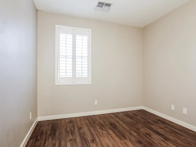 3218 W Glendale Ave #37 — Photo 13