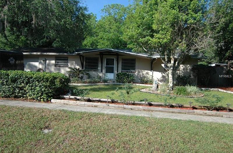 1st image of 1054 N Palm Cir