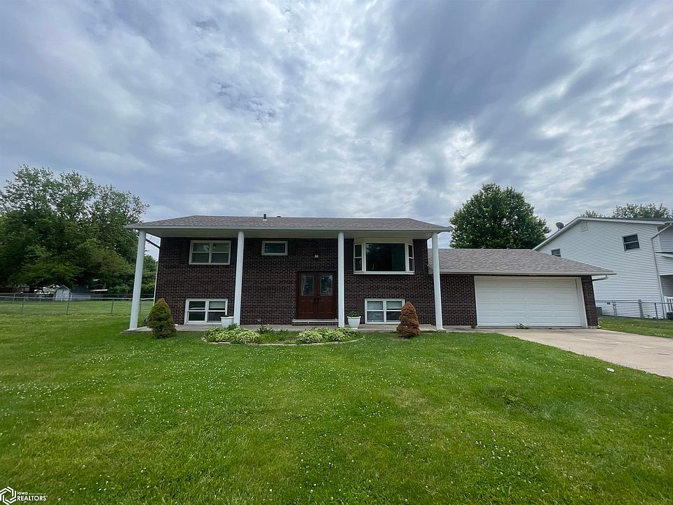 1st image of 22 Schwartz Dr