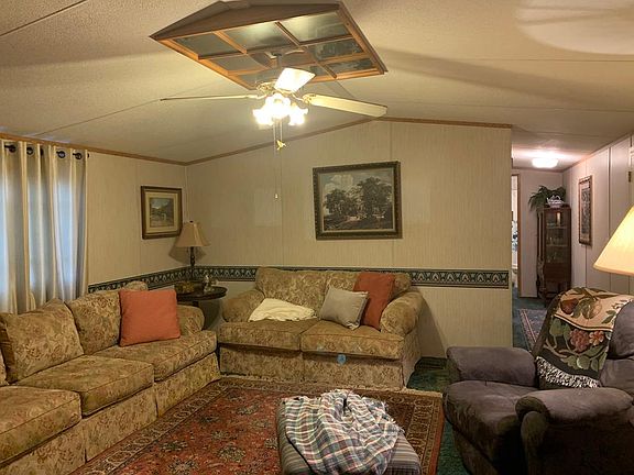 3rd image of 277 County Road 341