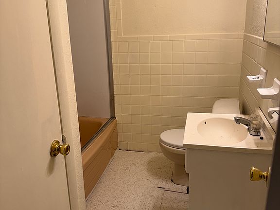4th image of 6419 Tulip St