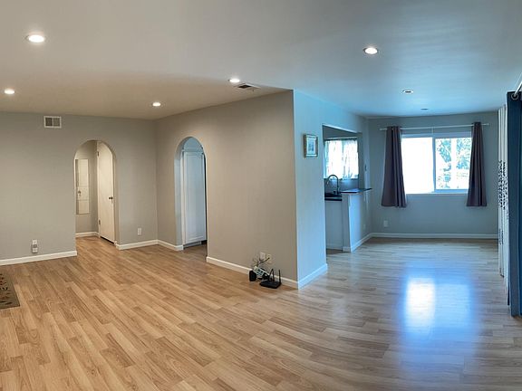 5th image of 229 Kiely Blvd #A