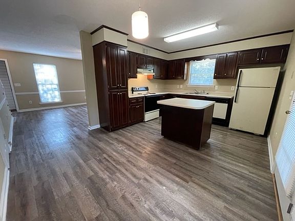 2nd image of 345 E Main St APT 5