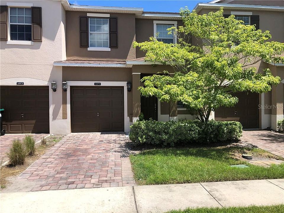1st image of 10979 Savannah Landing Cir
