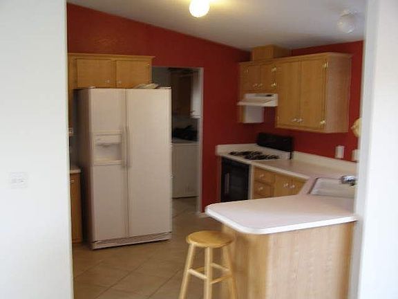 5th image of 15825 Beyers Ln