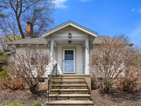 152 Old Connecticut Path, Framingham, MA 01701