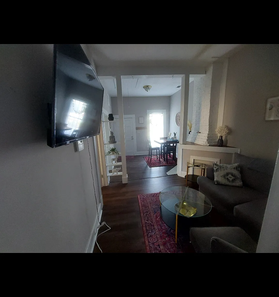 2 bed, 750 sqft, $1,650 — Photo 2
