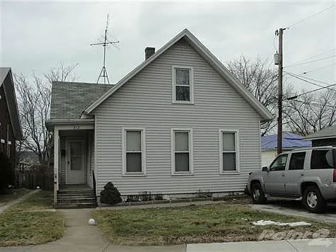 212 Detroit St photo 1