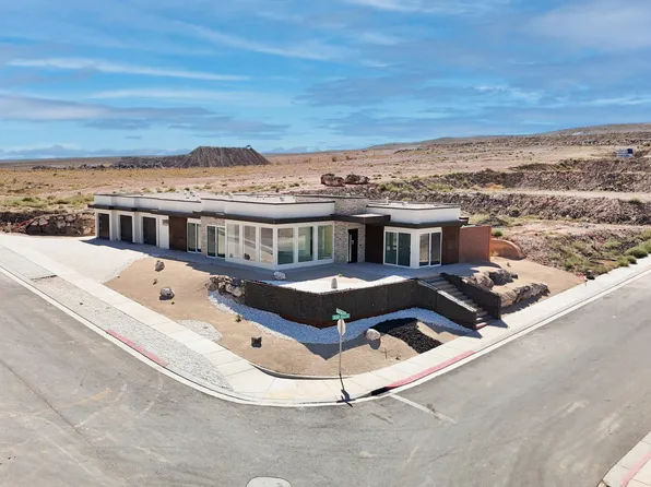 1325 W 800 S, Hurricane, UT 84737