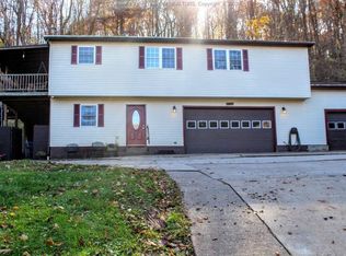 182 Joseph Rd, Saint Albans, WV 25177