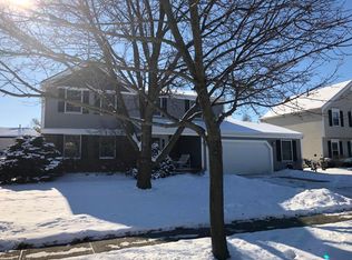 5679 Rosecliff Dr, Hilliard, OH